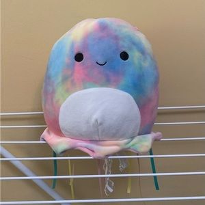 Jellyfish Squishmallow